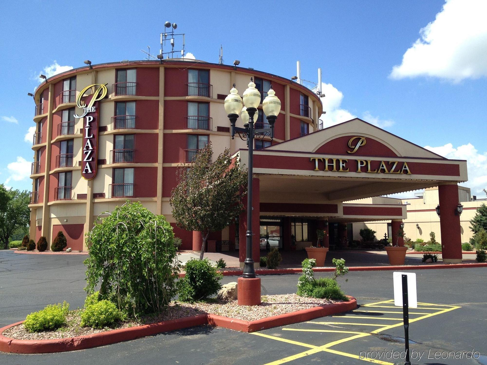 Plaza Hotel & Suites - Eau Claire Extérieur photo