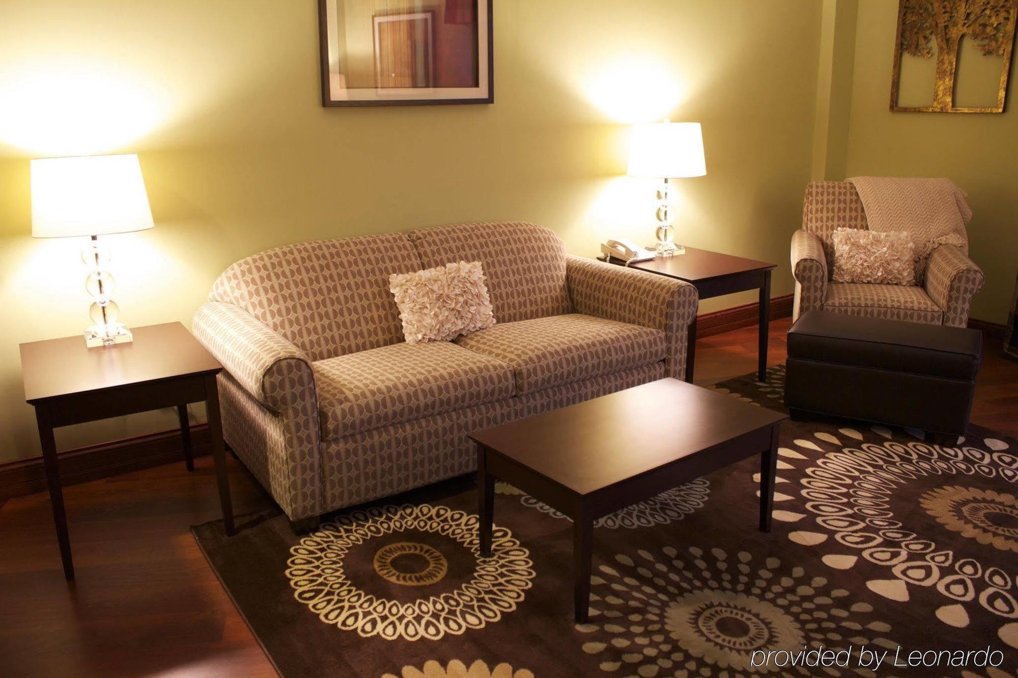 Plaza Hotel & Suites - Eau Claire Extérieur photo